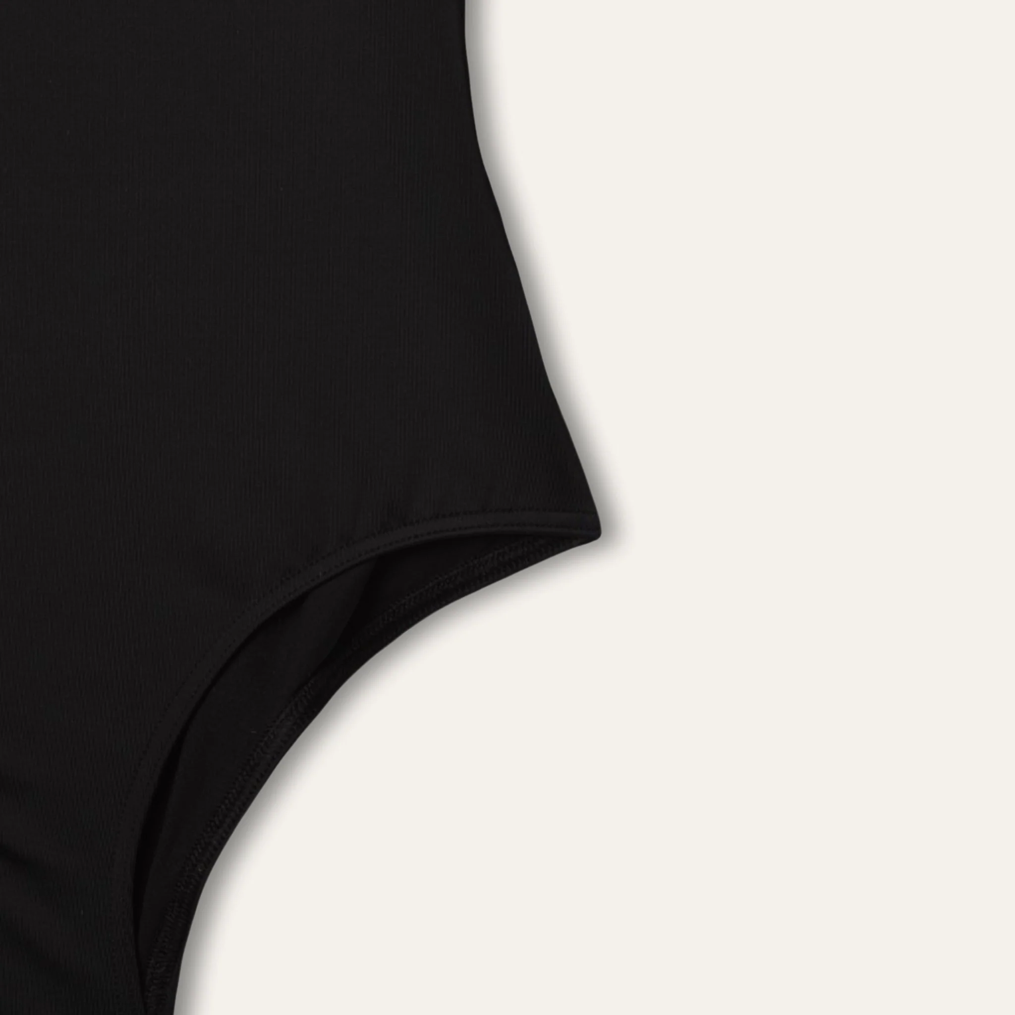 Elegant Black - Image 5