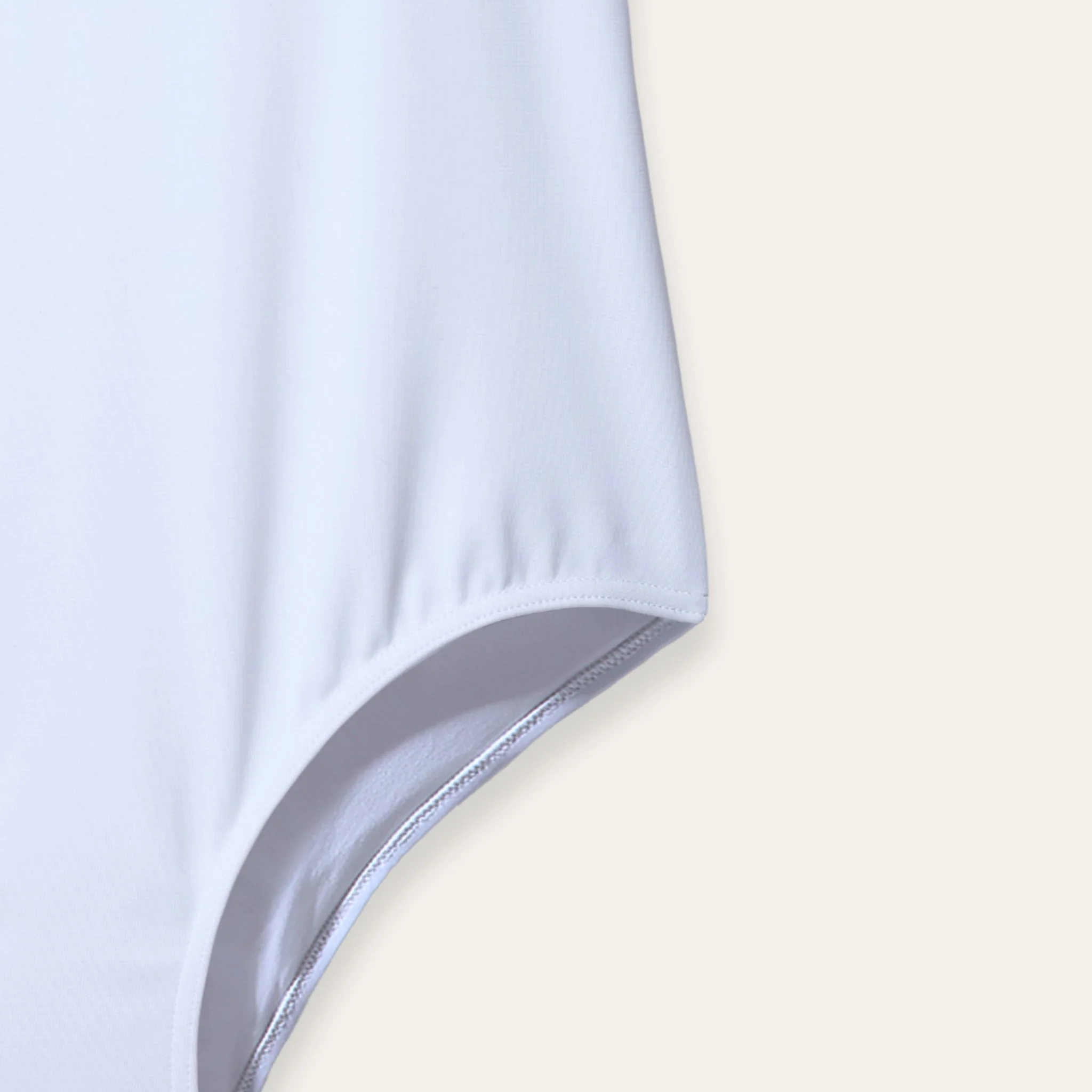 Elegant White - Image 4