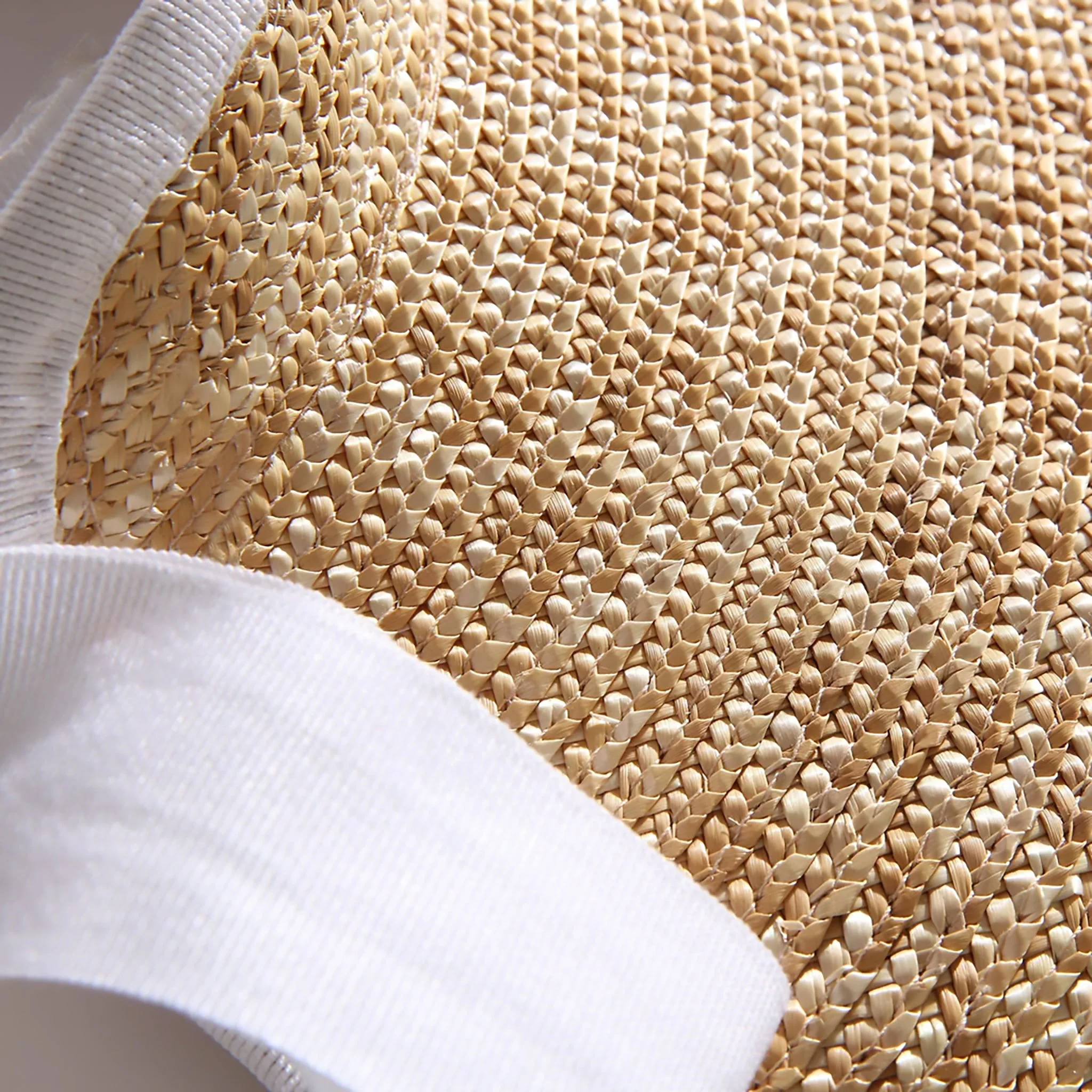 Vision White - Image 3